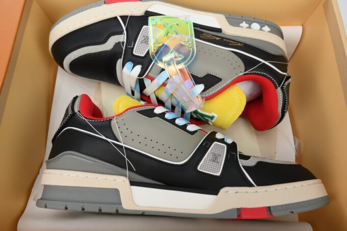 Louis Vuitton Trainer - Image 6