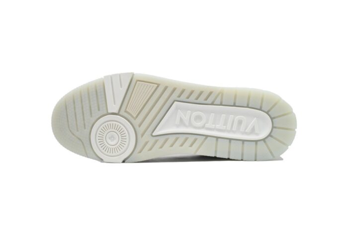 Louis Vuitton Trainer White - Image 12