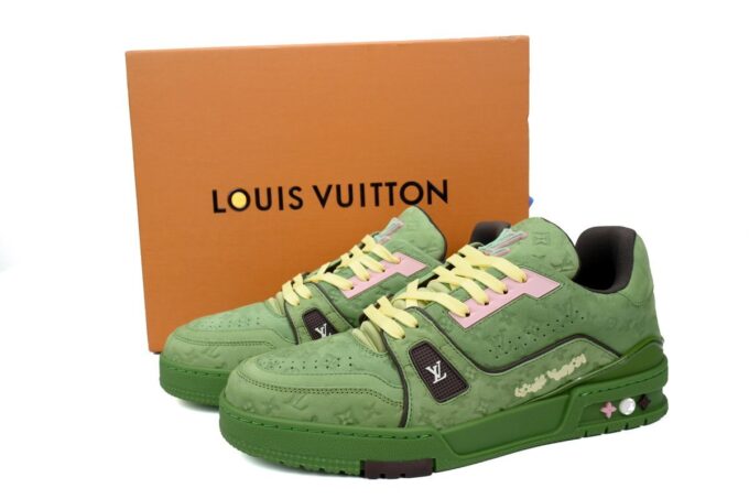 LOUIS VUITTON x Tyler Trainer - Image 7