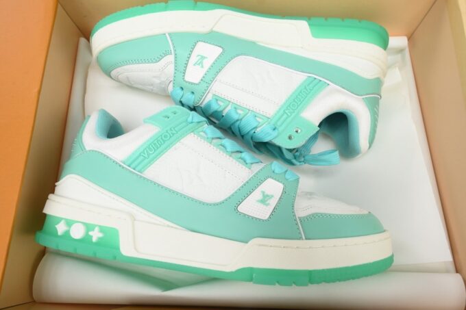 Louis Vuitton Trainer Mint Green - Image 8
