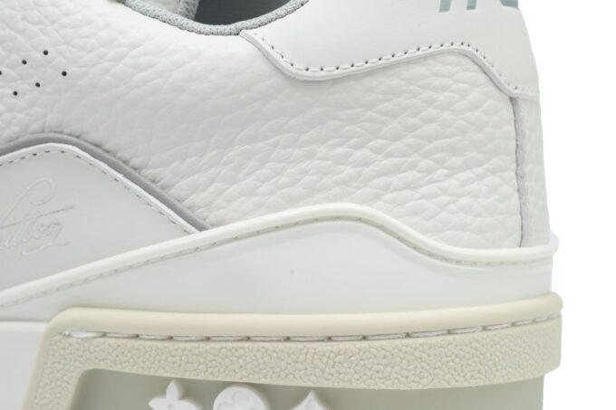 Louis Vuitton Trainer White - Image 15