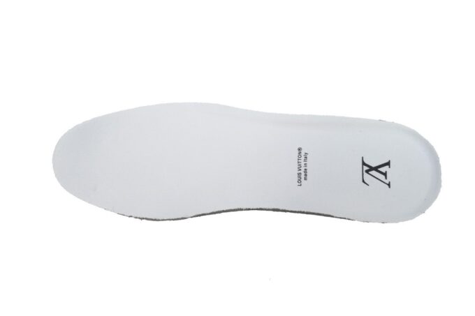 Louis Vuitton Trainer - Image 8