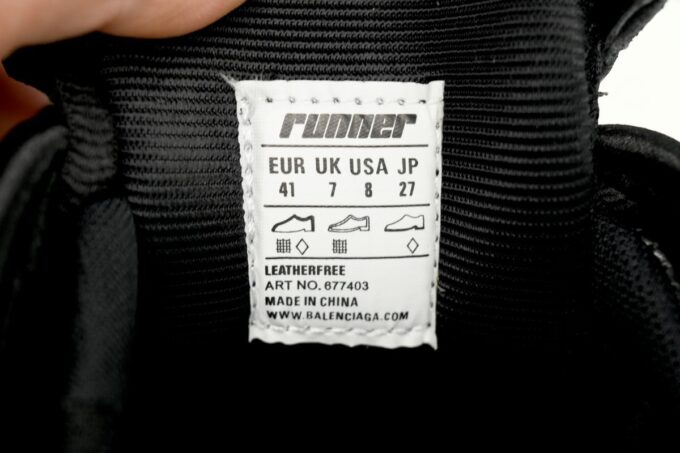 Balenciaga Runner Black - Image 9