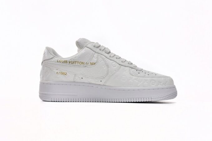 Louis Vuitton x Nike Air Force 1 Triple White - Image 10