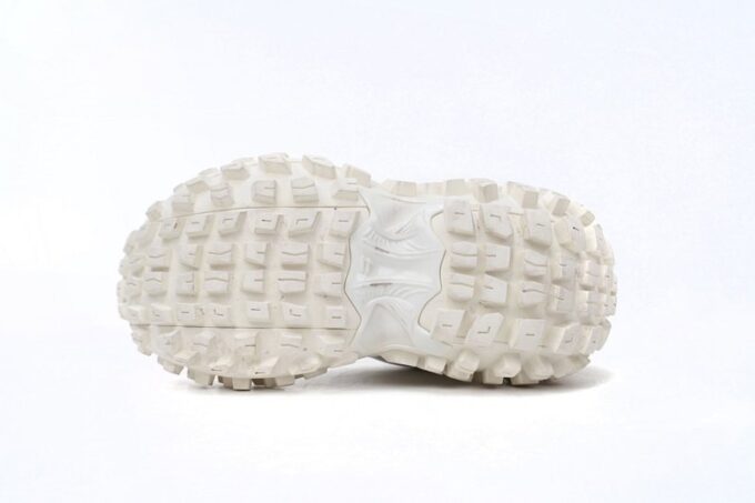 Balenciaga Defender All White - Image 5