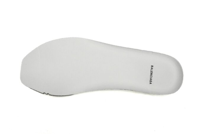 Balenciaga 3XL All White - Image 6