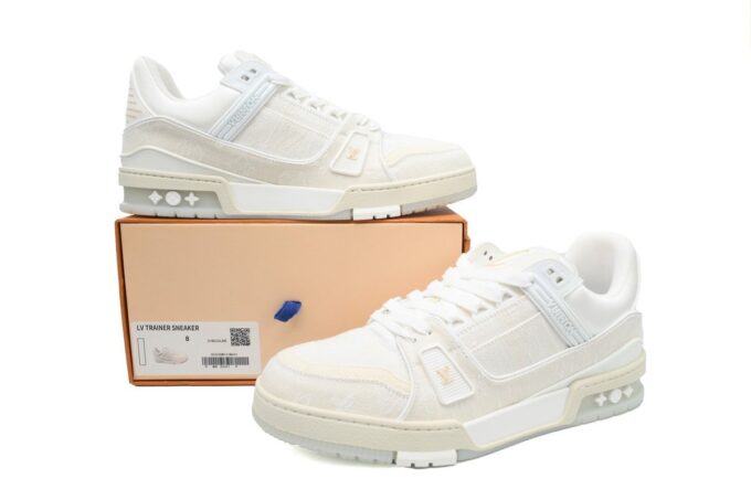 Louis Vuitton Trainer White - Image 16