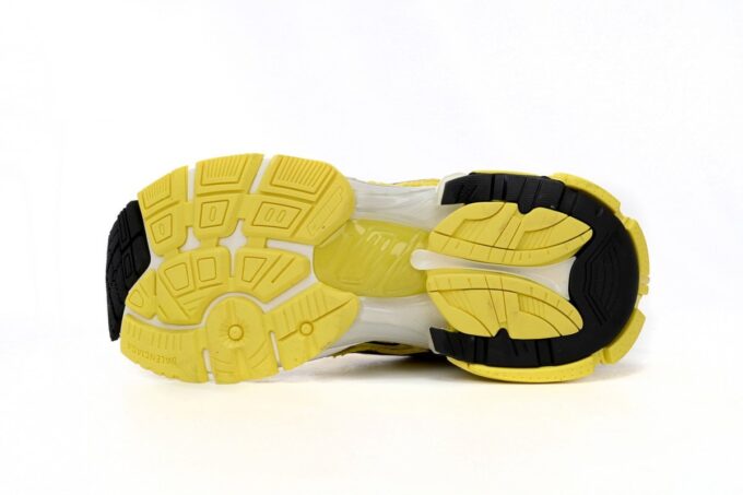 Balenciaga Runner Black Yellow - Image 11