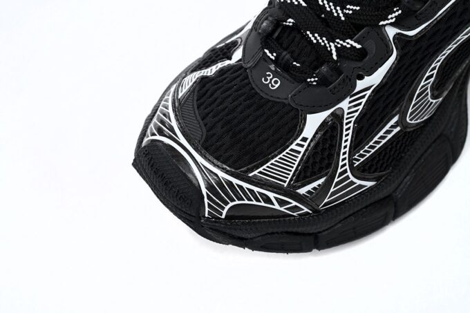 Balenciaga 3XL Black And White - Image 10