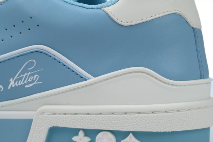 Louis Vuitton Trainer Blue - Image 9