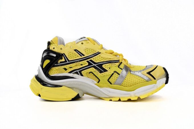 Balenciaga Runner Black Yellow - Image 12