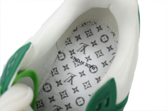 Louis Vuitton Trainer White Green - Image 10