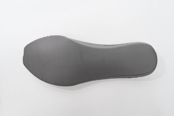 Balenciaga 3XL Black White Gold - Image 8
