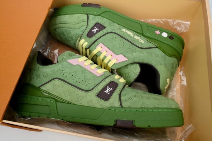 LOUIS VUITTON x Tyler Trainer - Image 9