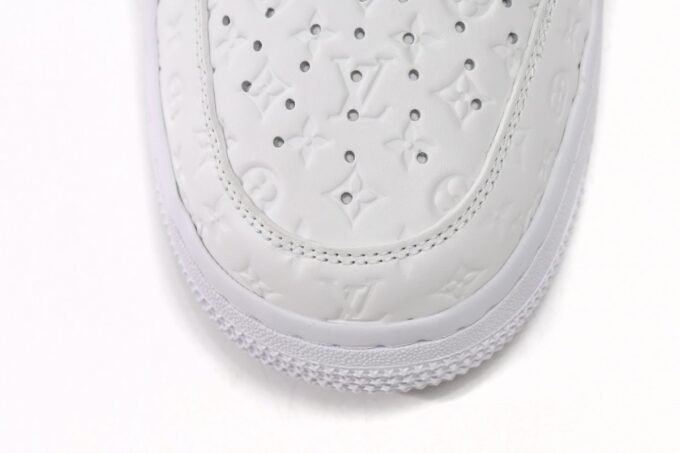 Louis Vuitton x Nike Air Force 1 Triple White - Image 12