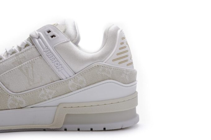 Louis Vuitton Trainer White Denim - Image 16