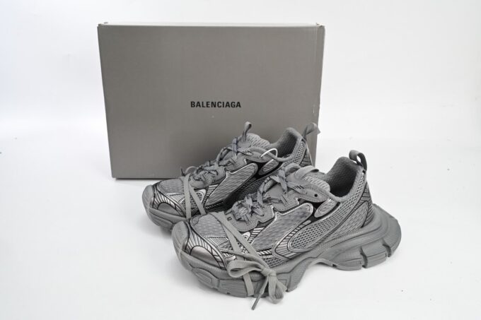 Balenciaga 3XL Silver Grey - Image 13