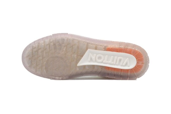 Louis Vuitton Trainer Monogram - Image 8