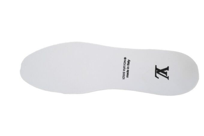 Louis Vuitton Trainer White - Image 10
