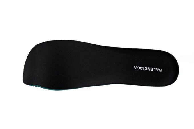 Balenciaga Runner Black And Red Characters - Image 12