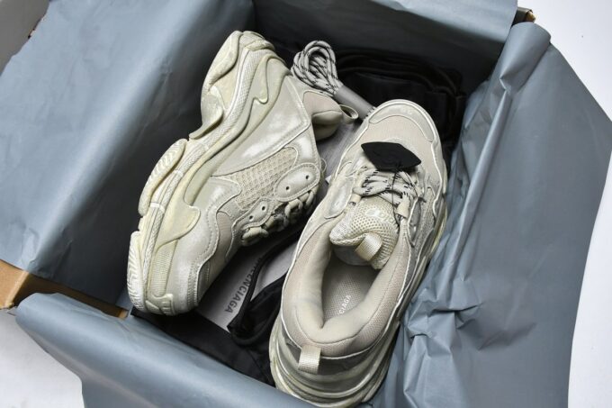 Balenciaga Triple S Beige - Image 18