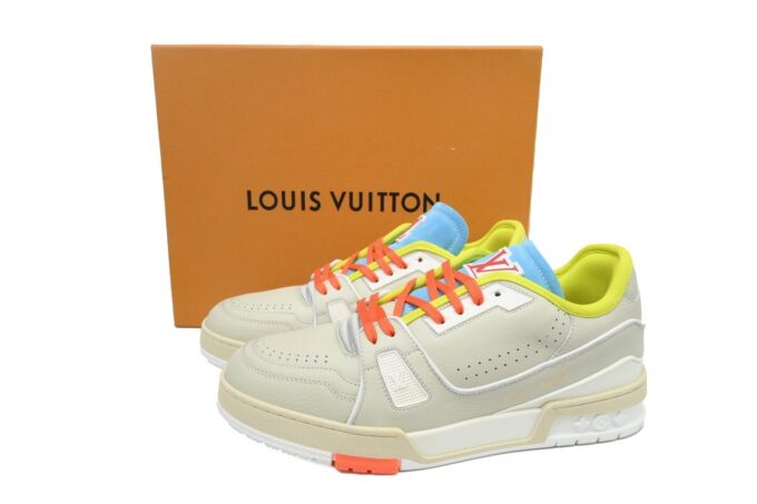Louis Vuitton Trainer Upcycled - Image 10