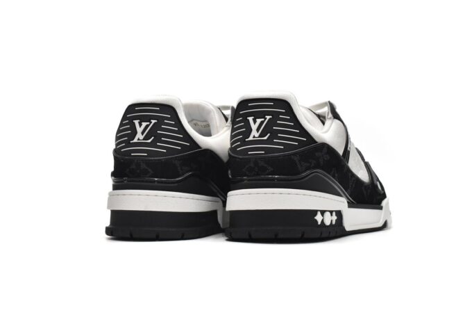 Louis Vuitton Trainer Black And White Cloth Cover - Image 13