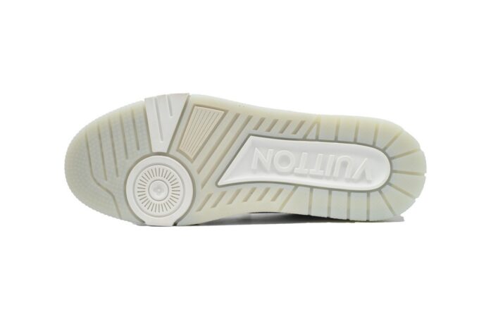 Louis Vuitton Trainer White - Image 20