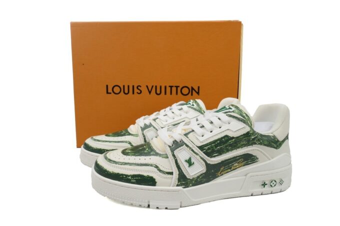 Louis Vuitton Trainer Green - Image 10