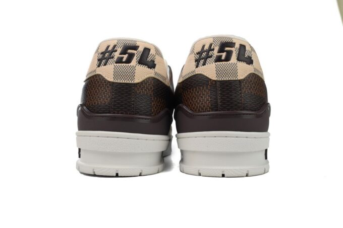 Louis Vuitton Trainer - Image 10