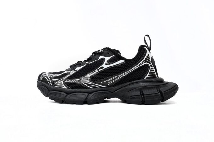 Balenciaga 3XL Black And White