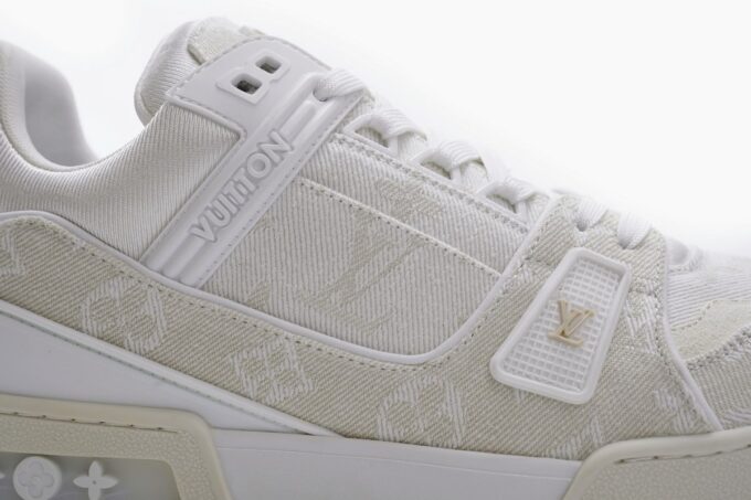Louis Vuitton Trainer White Denim - Image 17
