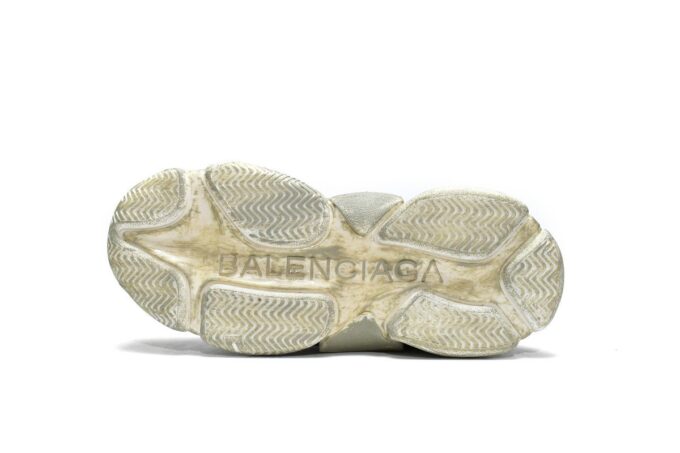 Balenciaga Triple S Beige - Image 21