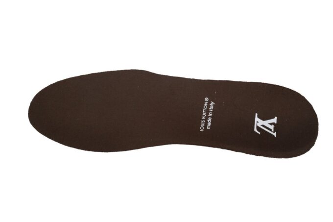 LOUIS VUITTON x Tyler Trainer - Image 12