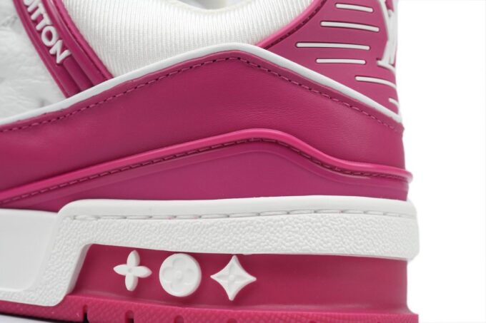 Louis Vuitton Trainer Rose Red - Image 11